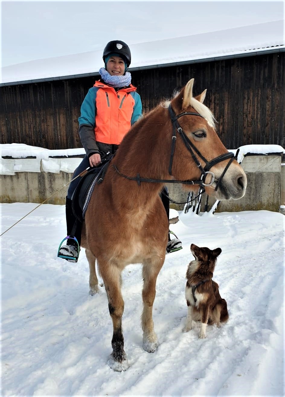 Tierärztin Antonia Dangl